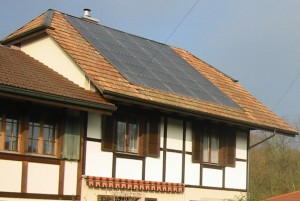 Private Solaranlage Heizungsunterstützung und Warmwasserproduktion